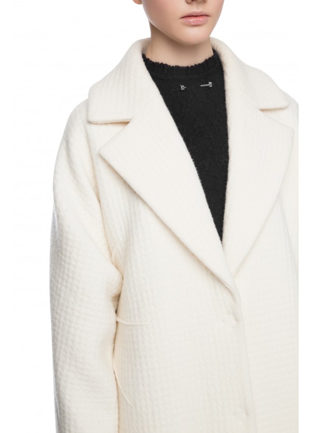 фотография  Elongated  double-breasted woolen coat 2