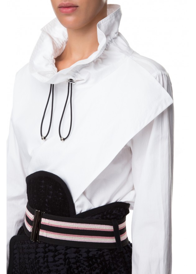 фотография  Blouse with high collar 5